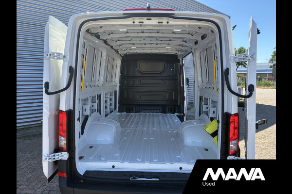 MAN TGE 50 2.0 L3H2 N2 5.160 LED / AUTOMAAT / TACHOGRAAF / TREKHAAK / CAMERA / CRUISECONTROL