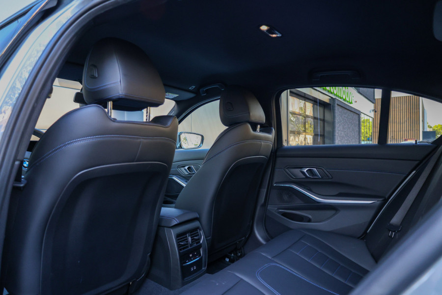 BMW 3-serie 330e M-SPORT | BTW |  ACC | MEMORY | HUD | LED | KEYLESS | 360 |