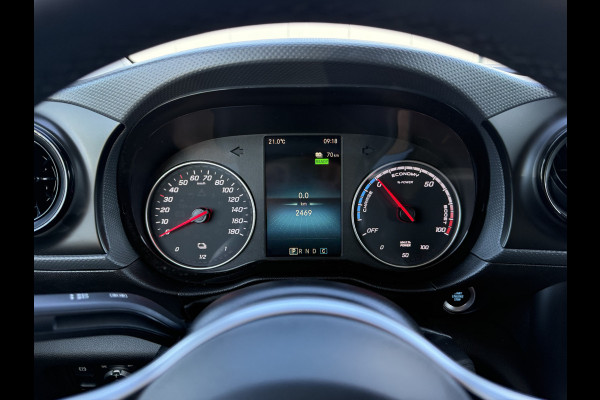 Mercedes-Benz eCitan 112 Pro L2H1 / 51 kWh / 2.469 KM / ** RIJKLAAR ** / LED HIGH PERFORMANCE KOPLAMPEN / CAMERA / ECC / TREKHAAK / STOELVERW