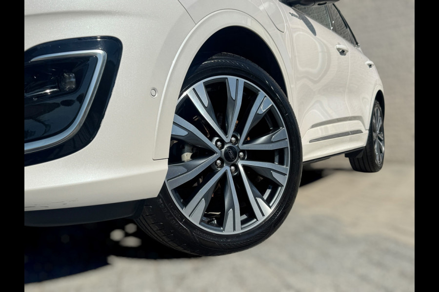 Ford Kuga 2.5 PHEV ST-Line X Vignale HEAD-UP / PARELMOER / CAMERA / ACC / ECC / WINTERPACK / PANO / 20 INCH / LEDER / ELEKT STOEL
