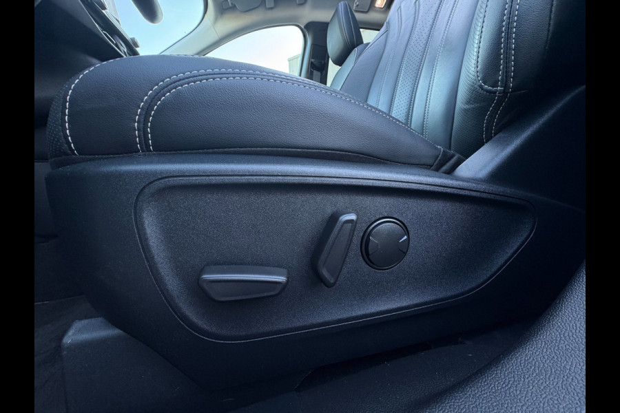 Ford Kuga 2.5 PHEV ST-Line X Vignale HEAD-UP / PARELMOER / CAMERA / ACC / ECC / WINTERPACK / PANO / 20 INCH / LEDER / ELEKT STOEL