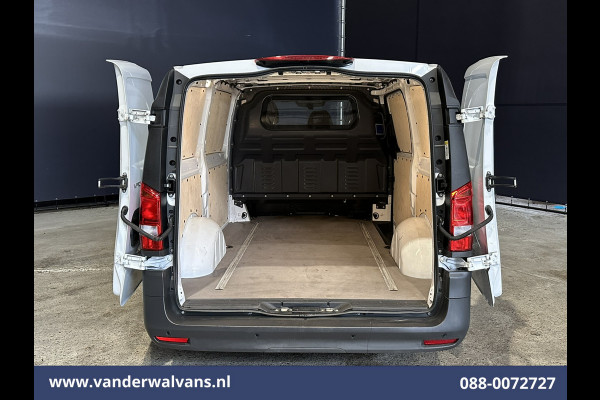 Mercedes-Benz Vito 116 CDI 164pk L2H1 Euro6 Airco | Camera | Navigatie | Adaptieve Cruisecontrol Stoelverwarming, Parkeersensoren, Bijrijdersbank