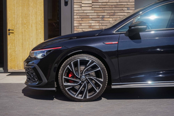 Volkswagen Golf 8 GTI Pano/HarmannKardon/Memory/Stoelventilatie/Camera/IQlight