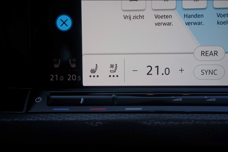 Volkswagen Golf 8 GTI Pano/HarmannKardon/Memory/Stoelventilatie/Camera/IQlight