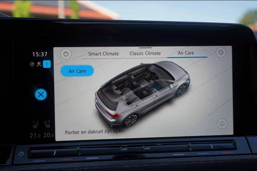 Volkswagen Golf 8 GTI Pano/HarmannKardon/Memory/Stoelventilatie/Camera/IQlight