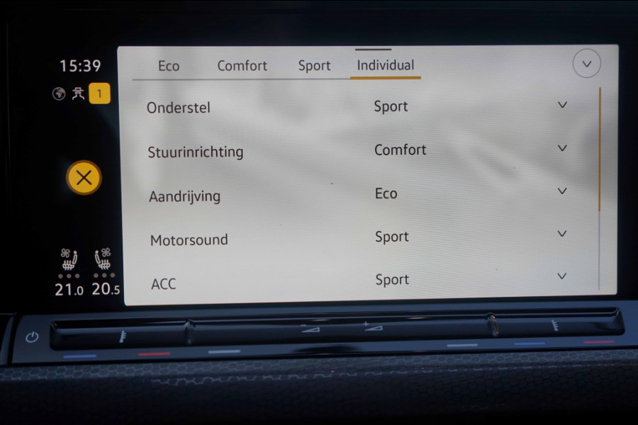 Volkswagen Golf 8 GTI Pano/HarmannKardon/Memory/Stoelventilatie/Camera/IQlight