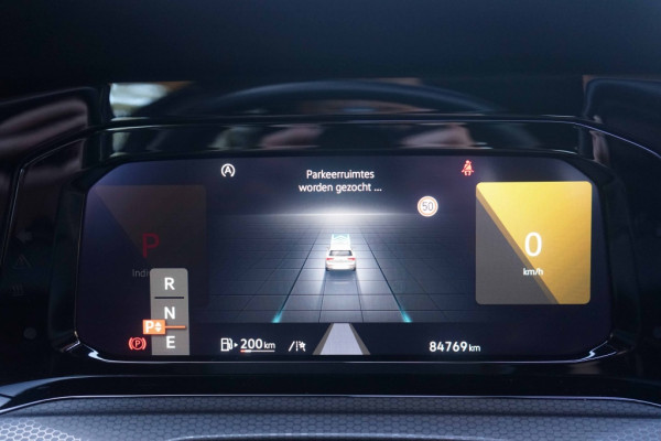 Volkswagen Golf 8 GTI Pano/HarmannKardon/Memory/Stoelventilatie/Camera/IQlight