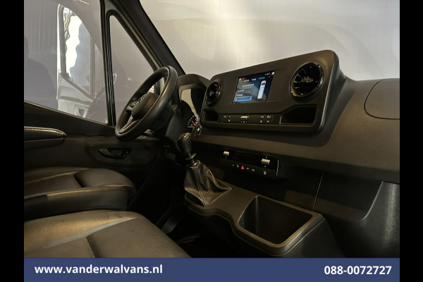 Mercedes-Benz Sprinter 315 CDI 150pk L2H2 Euro6 Airco | Camera | Apple Carplay | Cruisecontrol | Chauffeursstoel Android Auto, Parkeersensoren, Leder, Bijrijdersbank