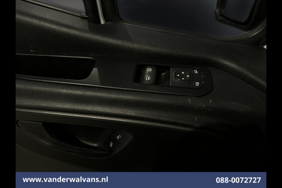 Mercedes-Benz Sprinter 315 CDI 150pk L2H2 Euro6 Airco | Camera | Apple Carplay | Cruisecontrol | Chauffeursstoel Android Auto, Parkeersensoren, Leder, Bijrijdersbank
