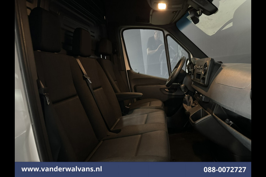Mercedes-Benz Sprinter 211 CDI L2H2 Euro6 Airco | Camera | Trekhaak Bijrijdersbank