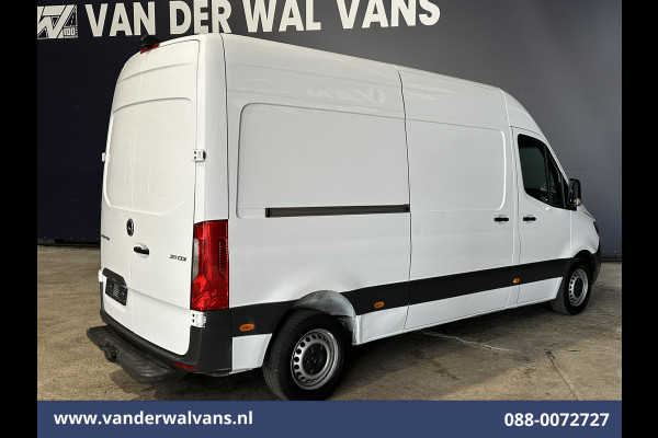Mercedes-Benz Sprinter 211 CDI L2H2 Euro6 Airco | Camera | Trekhaak Bijrijdersbank