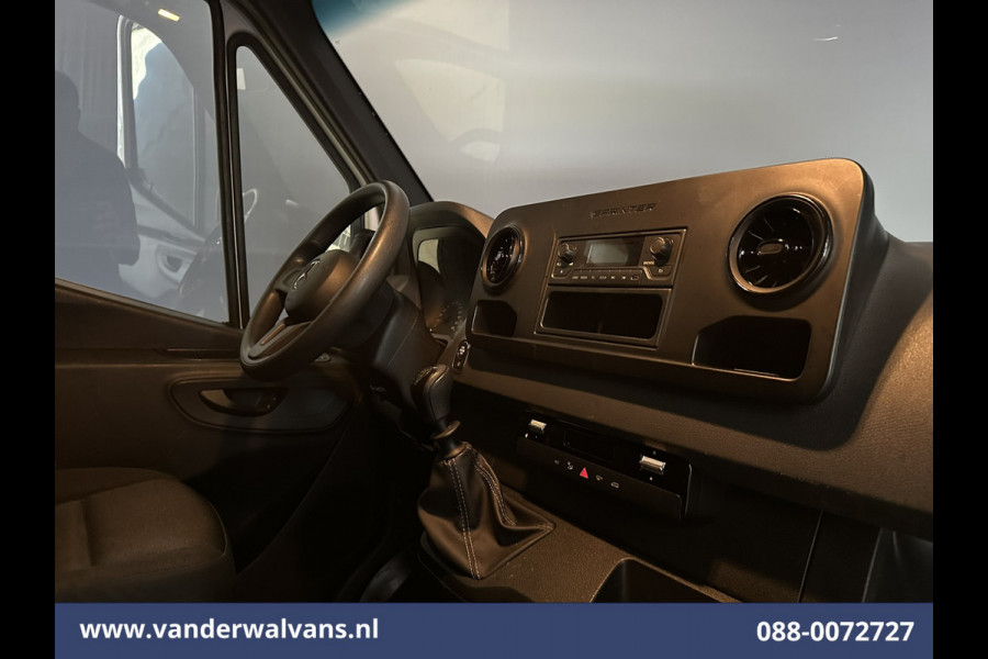 Mercedes-Benz Sprinter 211 CDI L2H2 Euro6 Airco | Camera | Trekhaak Bijrijdersbank