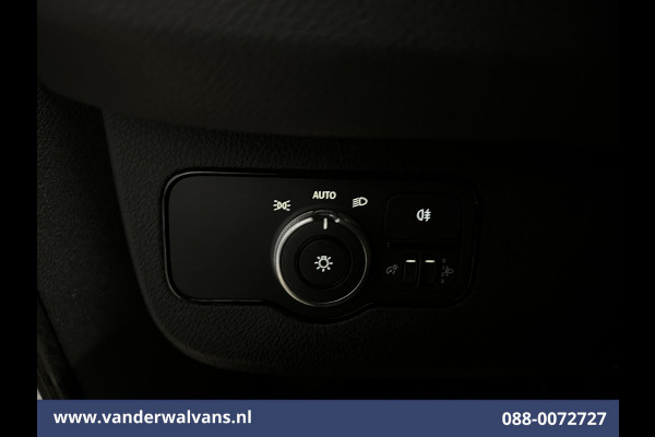Mercedes-Benz Sprinter 211 CDI L2H2 Euro6 Airco | Camera | Trekhaak Bijrijdersbank