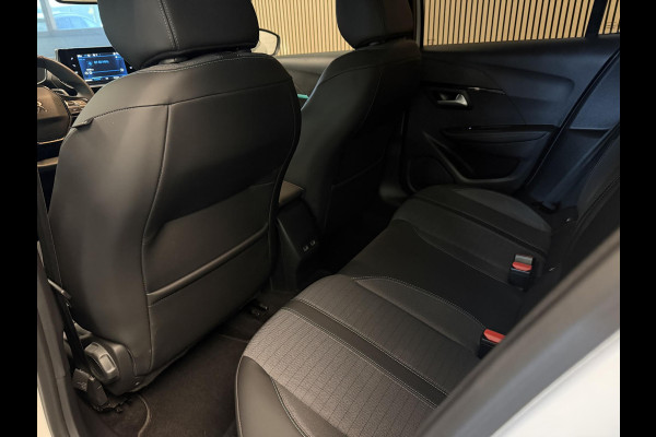 Peugeot 208 1.2 PureTech 100PK Aut. Allure Pack | Carplay | Camera | PDC | 3D Dash | Incl. garantie