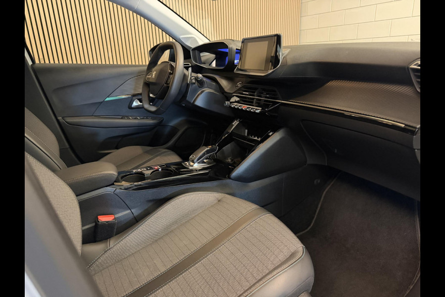 Peugeot 208 1.2 PureTech 100PK Aut. Allure Pack | Carplay | Camera | PDC | 3D Dash | Incl. garantie