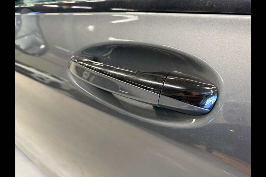 Mercedes-Benz GLC Coupé 300e 4MATIC Premium Plus | Panoramadak | Stuurverwarming | Stoelverwarming | Head-Up Display | Massage | Memory Seats | Luchtvering | Keyless | 360 Camera | Leer | Ambiance Verlichting | Trekhaak | Apple Carplay | Na