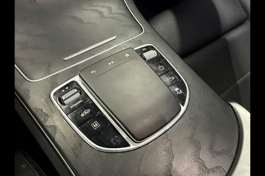 Mercedes-Benz GLC Coupé 300e 4MATIC Premium Plus | Panoramadak | Stuurverwarming | Stoelverwarming | Head-Up Display | Massage | Memory Seats | Luchtvering | Keyless | 360 Camera | Leer | Ambiance Verlichting | Trekhaak | Apple Carplay | Na