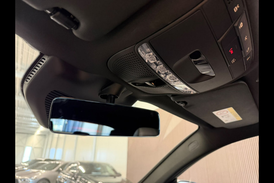 Mercedes-Benz GLC Coupé 300e 4MATIC Premium Plus | Panoramadak | Stuurverwarming | Stoelverwarming | Head-Up Display | Massage | Memory Seats | Luchtvering | Keyless | 360 Camera | Leer | Ambiance Verlichting | Trekhaak | Apple Carplay | Na