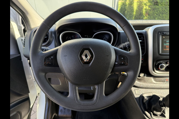 Renault Trafic 2.0 dCi 120 PK / L1H1 / 1e EIG. / 2x SCHUIFDEUR / IMPERIAAL / TREKHAAK / LED / CRUISE / 3-ZITS