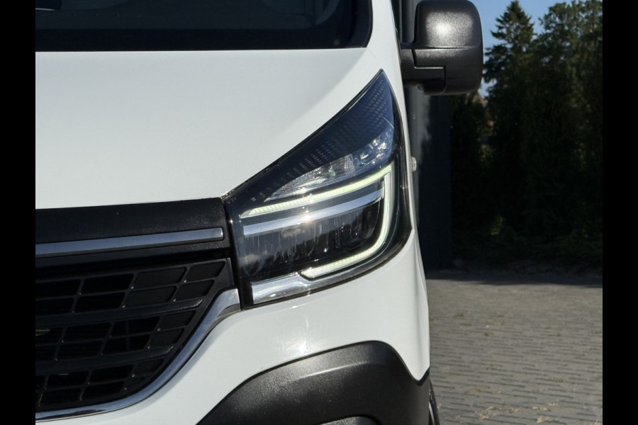 Renault Trafic 2.0 dCi 120 PK / L1H1 / 1e EIG. / 2x SCHUIFDEUR / IMPERIAAL / TREKHAAK / LED / CRUISE / 3-ZITS