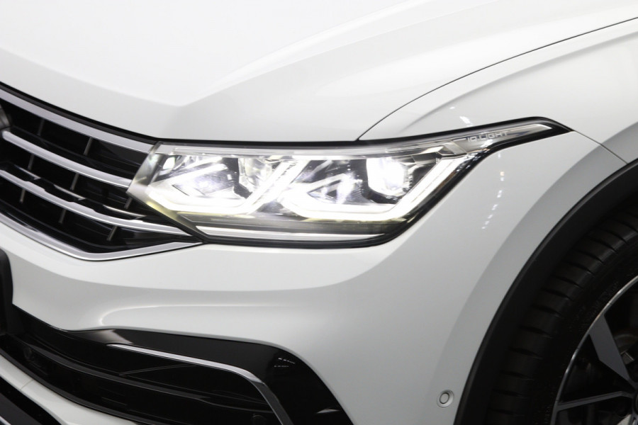 Volkswagen Tiguan 1.4 TSI eHybrid 245 PK R-Line Business+, 20" LM, Panoramadak, Leder, Adap. Onderstel