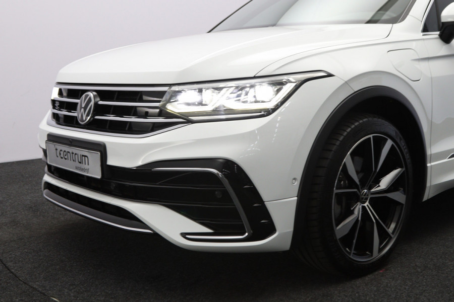 Volkswagen Tiguan 1.4 TSI eHybrid 245 PK R-Line Business+, 20" LM, Panoramadak, Leder, Adap. Onderstel