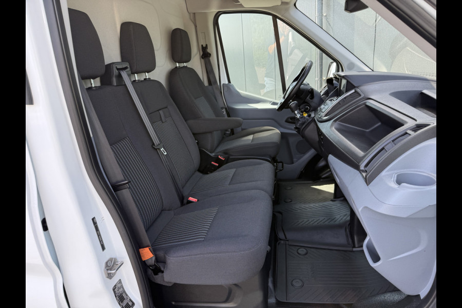 Ford Transit 350 2.0 TDCI 130 PK / L3H2 / 2x SCHUIFDEUR / SORTIMO INRICHTING / IMPERIAAL / 2.8 TONS TREKHAAK / 3-ZITS / CRUISE