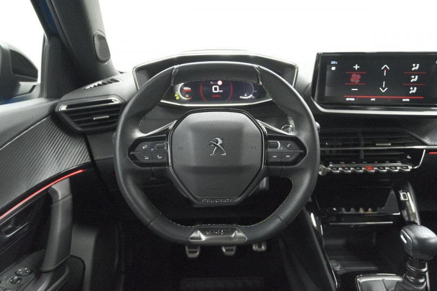 Peugeot 2008 PureTech 130 GT | Dodehoekdetectie | Navigatie | Apple Carplay | Stoelverwarming