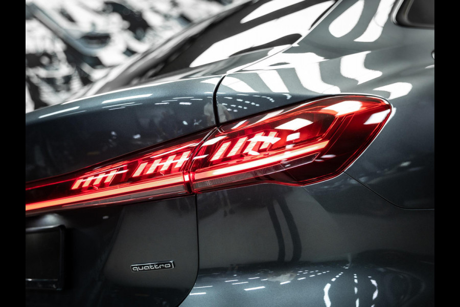 Audi A5 Limousine 2.0 e-hybrid quattro S edition Competition voorzien van alle bedenkbare opties!!!!