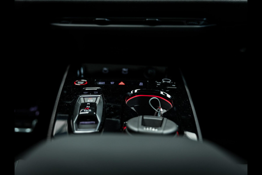 Audi A5 Limousine 2.0 e-hybrid quattro S edition Competition voorzien van alle bedenkbare opties!!!!