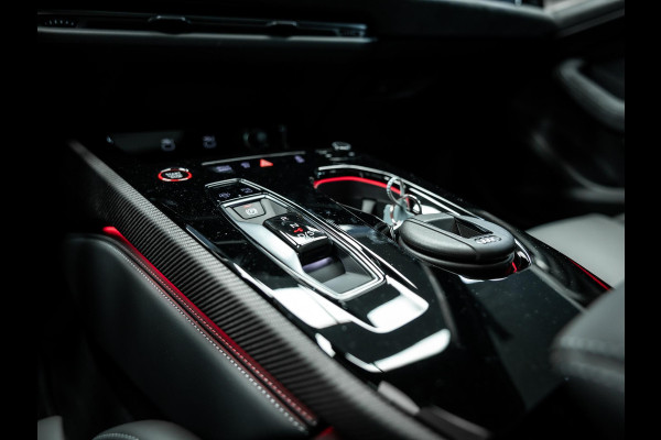 Audi A5 Limousine 2.0 e-hybrid quattro S edition Competition voorzien van alle bedenkbare opties!!!!
