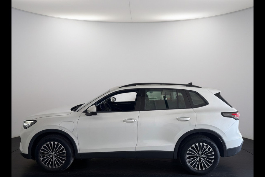 Volkswagen Tiguan 1.5 TSI 204PK eHybrid [PHEV] DSG LIFE 360° CAMERA/HARMAN/TREKHAAK/HEAD-UP *Fabrieksgarantie 2030*