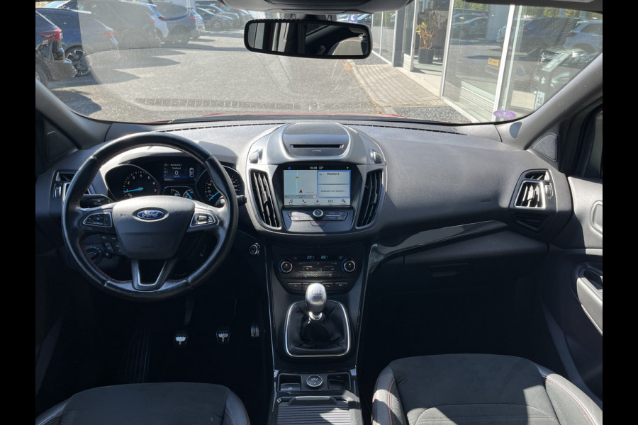 Ford Kuga 1.5 EcoBoost ST Line 150pk/110kW 6-bak | Trekhaak | Elek. achterklep | 19'' | Bi-Xenon | Climate | Navi | Camera | etc. etc.