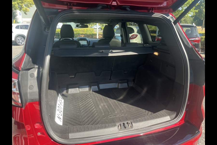 Ford Kuga 1.5 EcoBoost ST Line 150pk/110kW 6-bak | Trekhaak | Elek. achterklep | 19'' | Bi-Xenon | Climate | Navi | Camera | etc. etc.