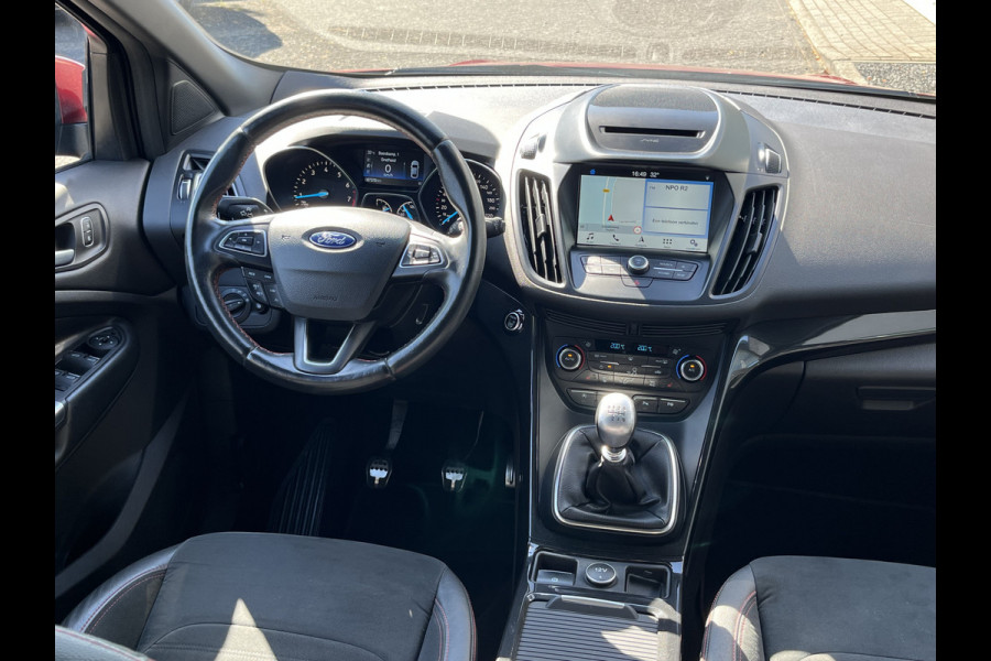 Ford Kuga 1.5 EcoBoost ST Line 150pk/110kW 6-bak | Trekhaak | Elek. achterklep | 19'' | Bi-Xenon | Climate | Navi | Camera | etc. etc.