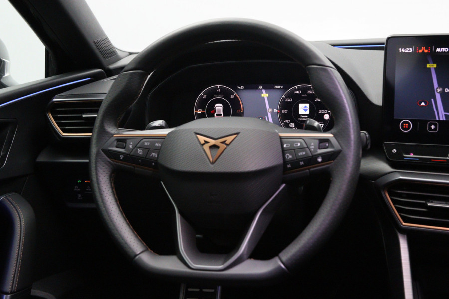 CUPRA Leon 1.4 e-Hybrid 204 PK Business PHEV, Stoelverwarming, Groot-Navigatie, Achteruitrijcamera