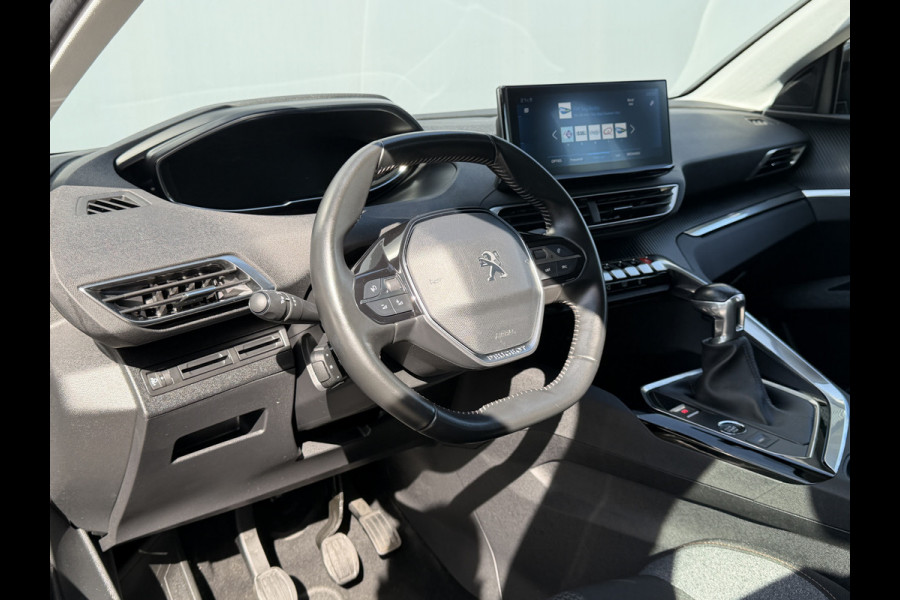 Peugeot 5008 BWJ 2021 | 1.2T 131PK Lease Active 7P | TREKHAAK | NAVI | CLIMA | 17'' LMV | PDC | CAMERA A | CRUISE |