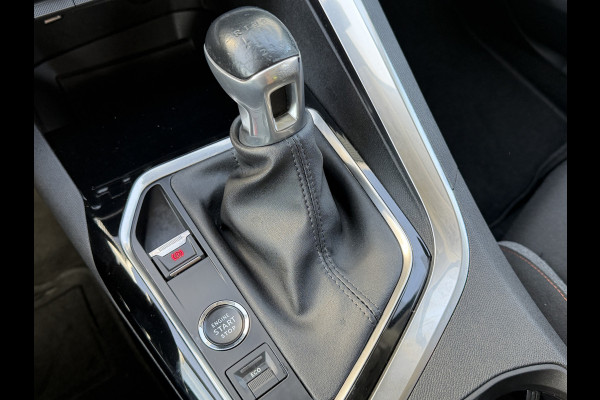 Peugeot 5008 BWJ 2021 | 1.2T 131PK Lease Active 7P | TREKHAAK | NAVI | CLIMA | 17'' LMV | PDC | CAMERA A | CRUISE |