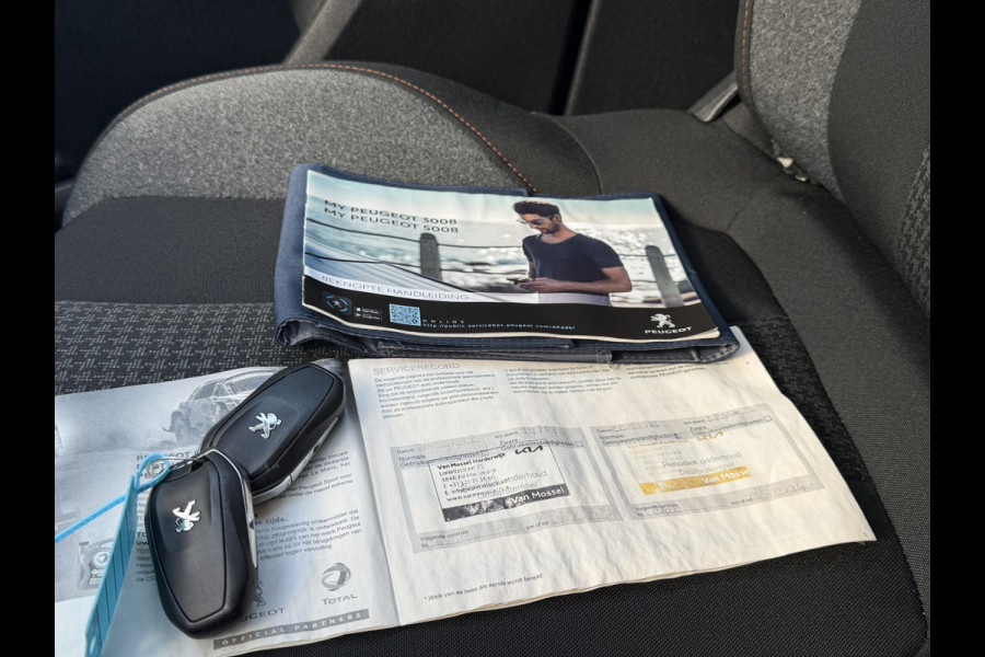 Peugeot 5008 BWJ 2021 | 1.2T 131PK Lease Active 7P | TREKHAAK | NAVI | CLIMA | 17'' LMV | PDC | CAMERA A | CRUISE |