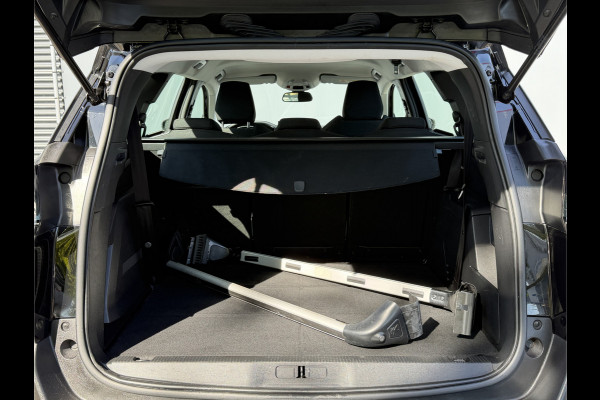 Peugeot 5008 BWJ 2021 | 1.2T 131PK Lease Active 7P | TREKHAAK | NAVI | CLIMA | 17'' LMV | PDC | CAMERA A | CRUISE |