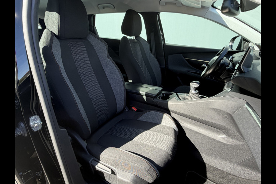 Peugeot 5008 BWJ 2021 | 1.2T 131PK Lease Active 7P | TREKHAAK | NAVI | CLIMA | 17'' LMV | PDC | CAMERA A | CRUISE |