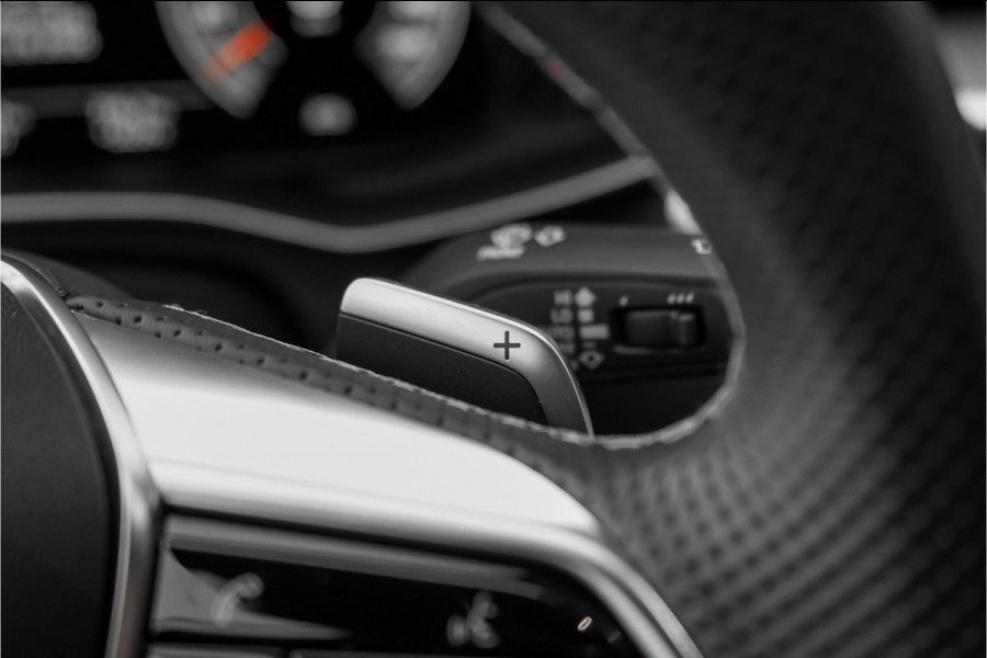 Audi A6 Avant 40 TFSI S Edition Pano Matrix LED Camera 21"