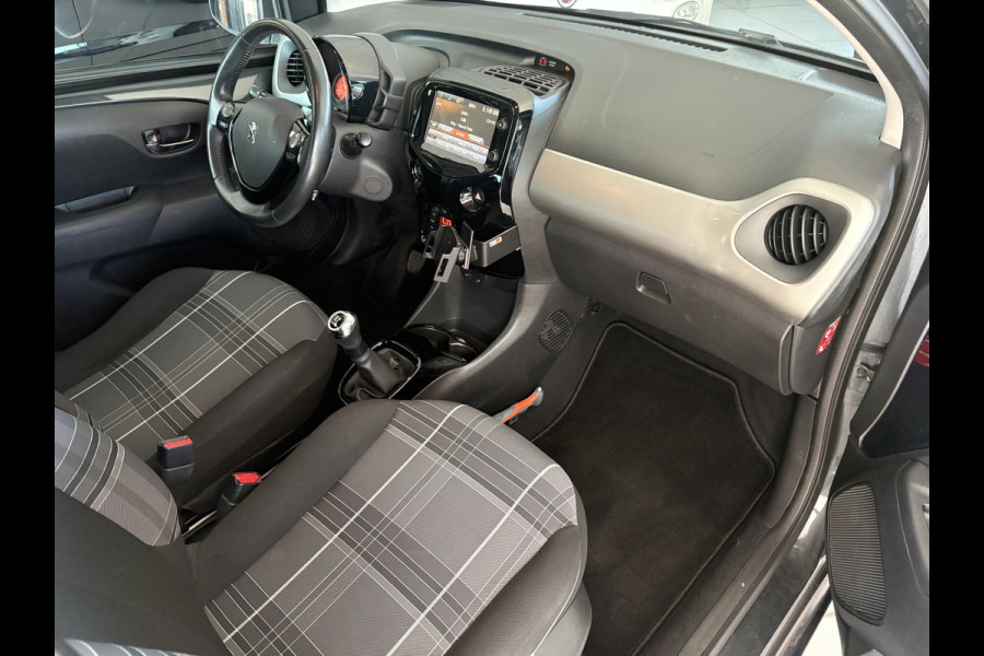Peugeot 108 1.0 e-VTi Allure Airco - Achteruitrijcamera - Bluetooth - Led verlichting - Elektrische ramen - Licht metalen velgen 15 inch - Mistlampen voor - Stuur multifunctioneel - Start/ stop systeem - Centrale vergrendeling met afstandsbediening