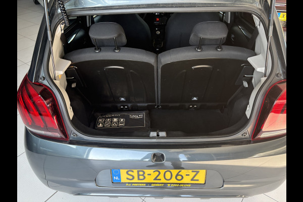Peugeot 108 1.0 e-VTi Allure Airco - Achteruitrijcamera - Bluetooth - Led verlichting - Elektrische ramen - Licht metalen velgen 15 inch - Mistlampen voor - Stuur multifunctioneel - Start/ stop systeem - Centrale vergrendeling met afstandsbediening