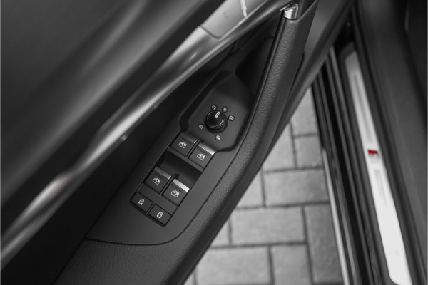 Audi A6 Avant 40 TFSI S Edition Pano Matrix LED Camera 21"
