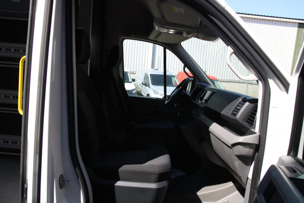 Volkswagen Crafter 35 2.0 TDI 140PK L4H3 Comfort / Imperiaal / Camera / App connect