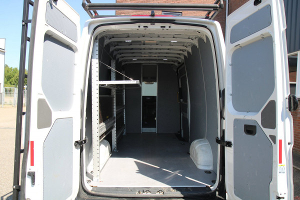 Volkswagen Crafter 35 2.0 TDI 140PK L4H3 Comfort / Imperiaal / Camera / App connect
