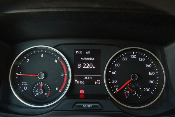 Volkswagen Crafter 35 2.0 TDI 140PK L4H3 Comfort / Imperiaal / Camera / App connect