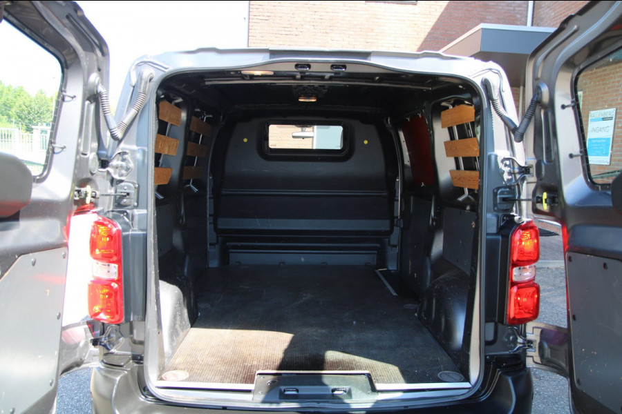 Peugeot Expert 2.0 BlueHDI 120PK Standard Pro / App connect / Cruise / BLIS