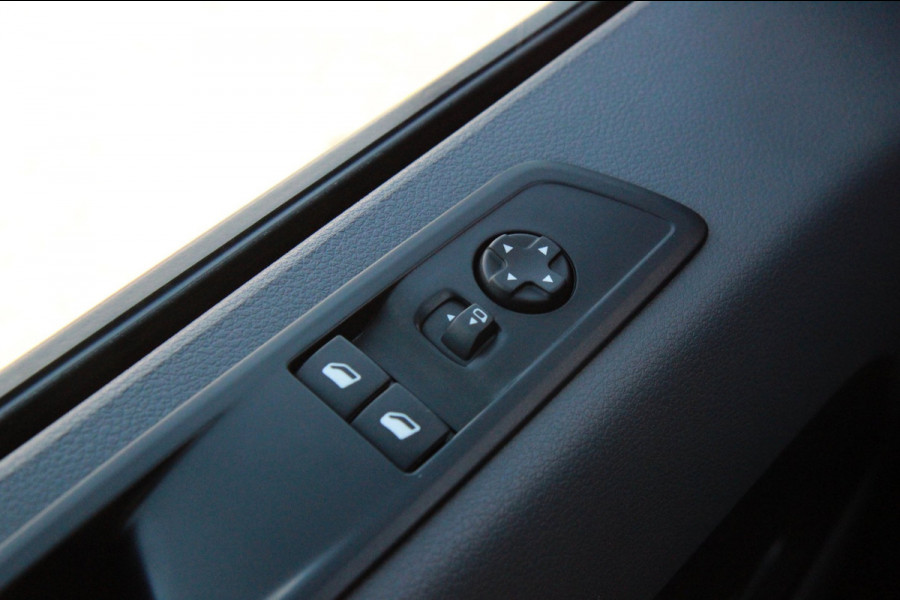 Peugeot Expert 2.0 BlueHDI 120PK Standard Pro / App connect / Cruise / BLIS